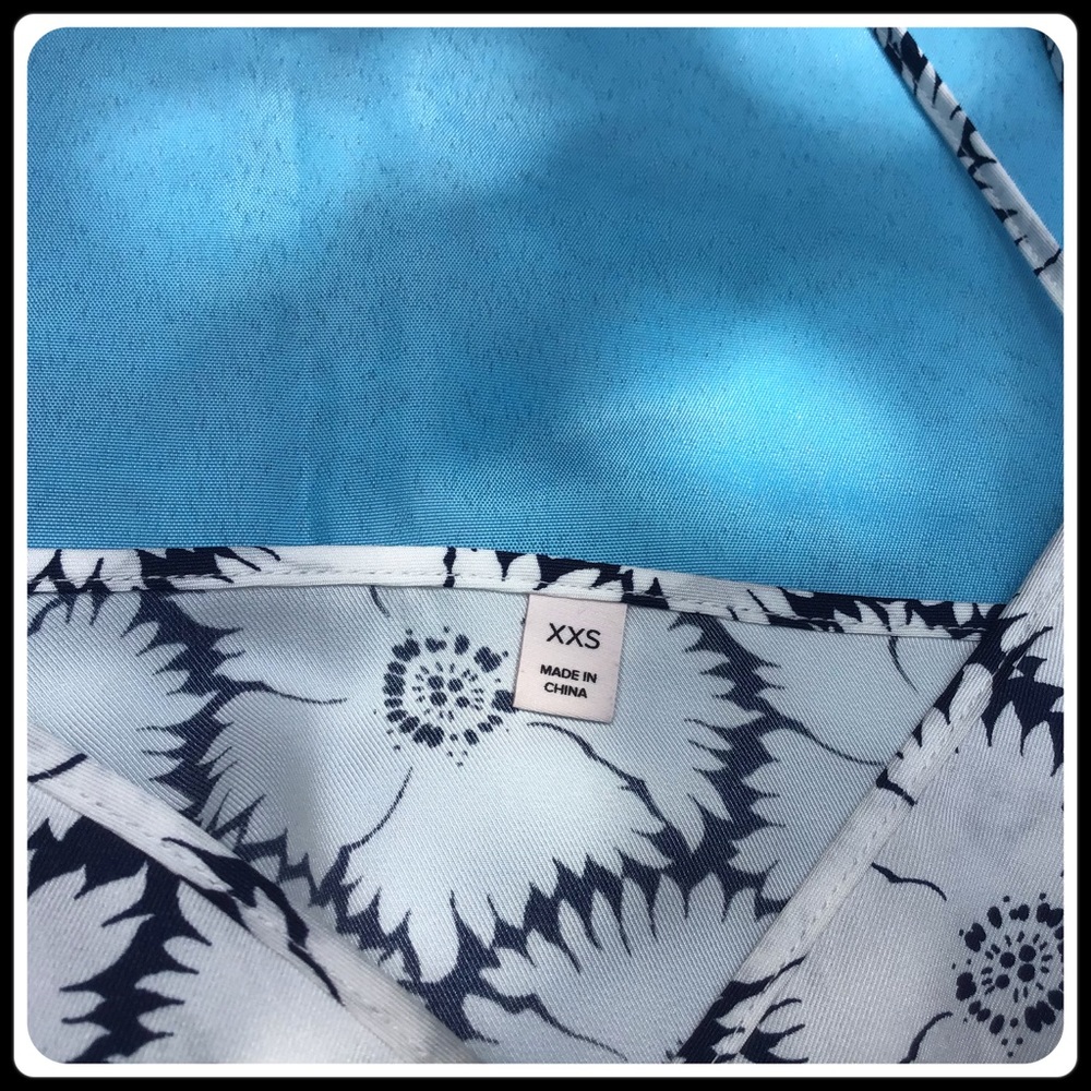 Cinq a Sept Esther floral ruffle hem silk top - Picture 10 of 11